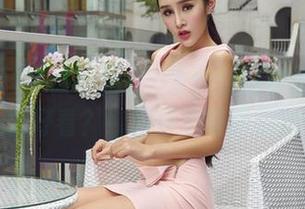 AISS爱丝(钻石版) – 为什么赵梦洁的长腿长得这么好看？纯粹是定制级别的作品。