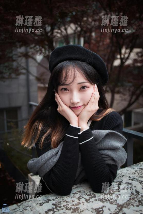 Bambi(밤비)让你大开眼界：黑雾网纱与丝袜写真全集，感受一下那种气氛！