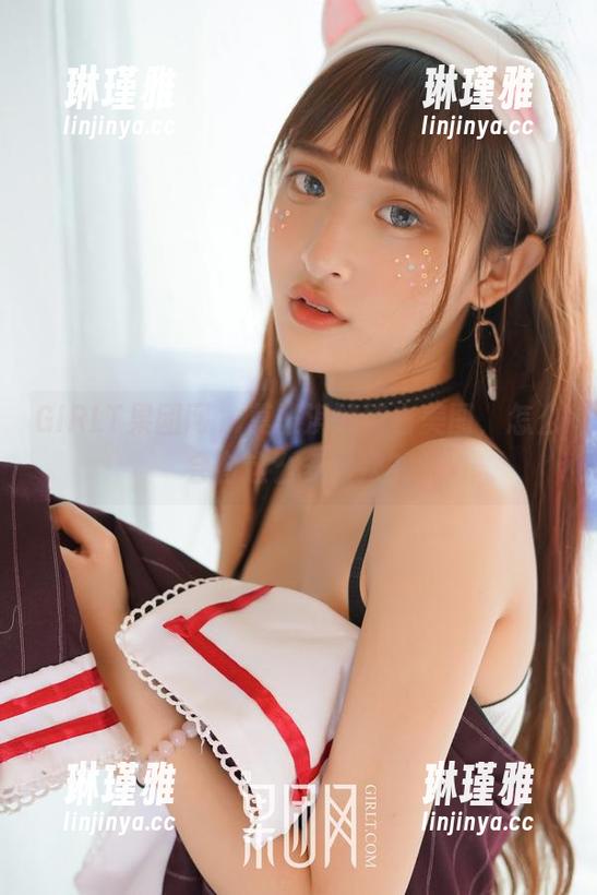 GIRLT果团网-莫雅淇 GIRLT果团网 - 莫雅淇的纯白美图,怎么会有这么多层次?