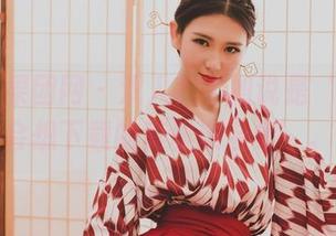 GIRLT果团网 – 双人？不如说是‘你一定会想下载的莫雅淇合集’。