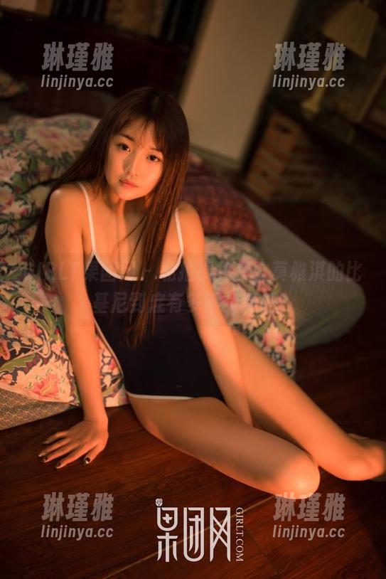 GIRLT果团网-莫雅淇 GIRLT果团网 - 私拍视角里,莫雅淇的比基尼到底有多不负责任?