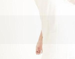 GIRLT果团网 – 美图才不过瘾，莫雅淇在办公室到底藏了多少资源不为人知？