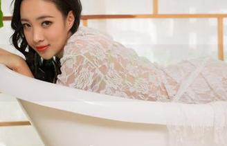 GIRLT果团网 – 钟紫怡旗袍合集：穿着这身，完全不怕有人发问“这个是干嘛的”。