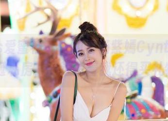 IMiss爱蜜社 – 一边看杨紫嫣Cynthia的圣诞私房，一边想着我还得买礼物…