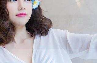 IMiss爱蜜社 – 萌白酱来洗澡，浴缸色彩斑斓，原图不要错过，分享快乐每一泡！