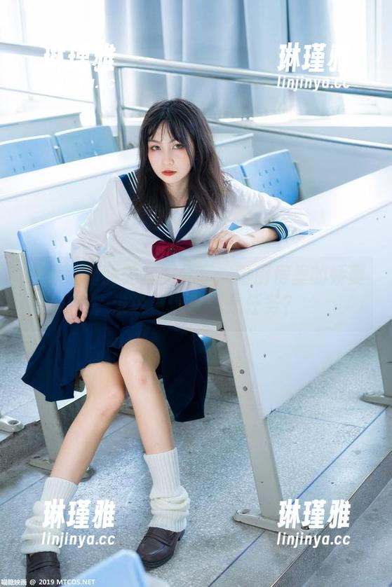 MTYH喵糖映画 喵糖映画甜美套图分享:看厨房里的娇妻,谁说做饭只能是任务?