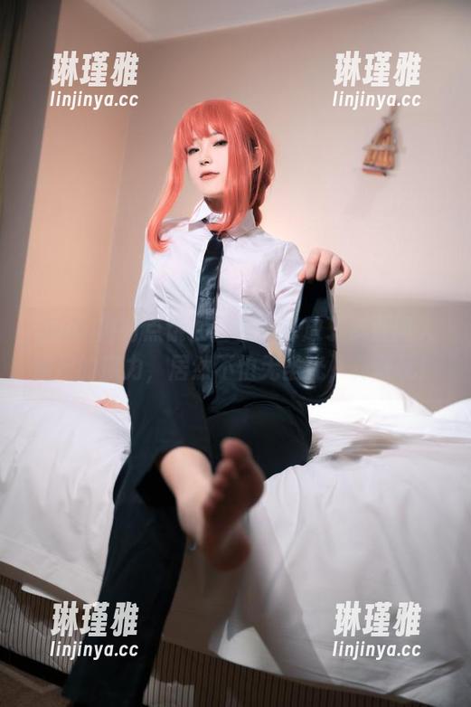 Quan冉有点饿 Quan冉有点饿在图包里释放了酒吞同人僵尸的魔力,居然不怕无圣光,真敢玩!