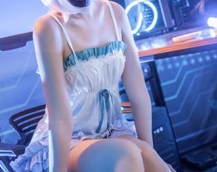 Quan冉有点饿的美图合集——怎么我的饭量和这个魅魔兔有关系？