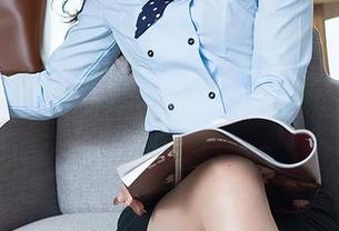 TouTiao头条女神 – 分享这组图包，没想到杨漫妮baby的翘臀竟然如此抢镜了！
