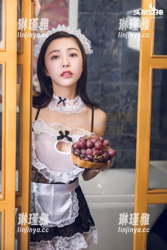 TouTiao头条女神-莫晓希 TouTiao头条女神 - 莫晓希的肉丝图包,点开就是满满的欢乐时刻!
