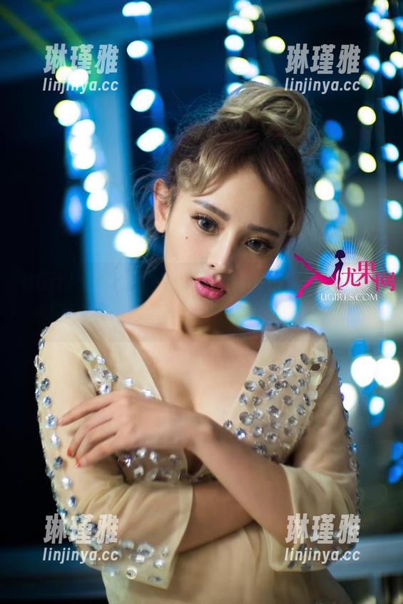 UGirls尤果网-王幼贞 UGirls尤果网 - 王幼贞的毛衣美图,让人想下载一打,心痒痒,还能多穿出门!