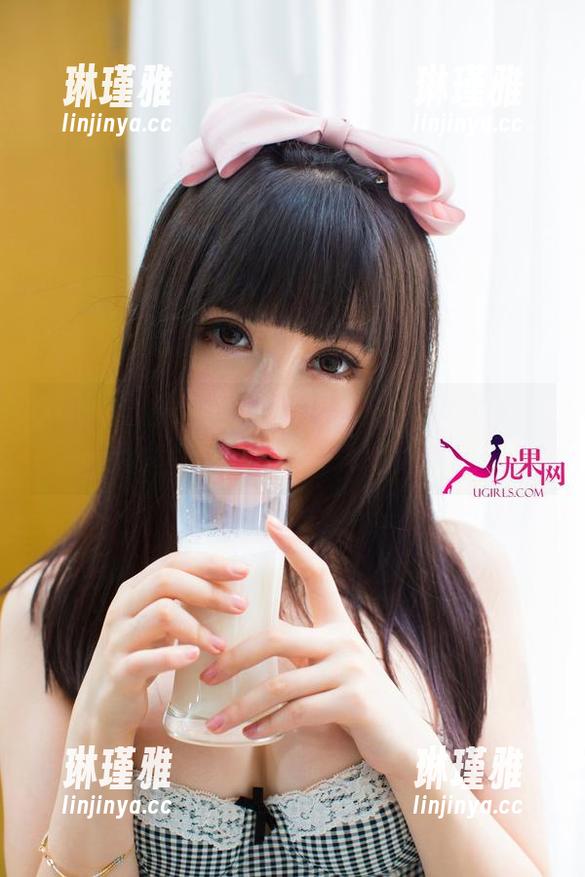 UGirls尤果网 - 带你进入王谨轩的原图，照片里藏着一个如梦似幻的天使。
