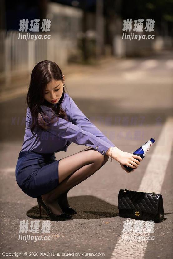 XIAOYU语画界 - 写真不能只看样子，金纯一的牛仔裤图集深藏着小心思！