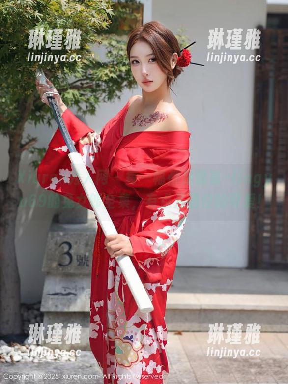 Xiuren秀人网 - 每一幅都是惊喜–lingyu69的兔女郎全集，有点儿错位的可爱！