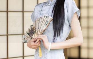 Xiuren秀人网 – 妙可可Cheese的办公室风云：美图如何悄悄上演