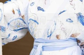 Xiuren秀人网 – 想问一下，美昕Yumi，这条白裙是不是藏了什么？