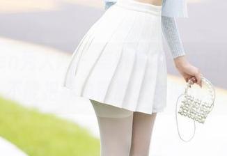 Xiuren秀人网 – 美桃酱的少女图库，能不能把我也带到少女时代？