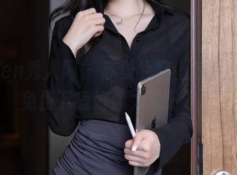 Xiuren秀人网 – 苏曼兮穿上校服，别说免费下载好像太过分了？