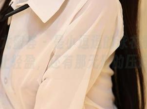 YouMi尤蜜荟 – 是小逗逗的泳衣摄影作品：不止轻盈，还有那无形的压迫感！