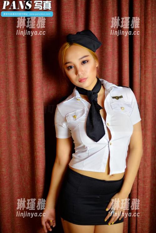 pans - 看叮当的全套水手服写真，究竟为何让人想多？