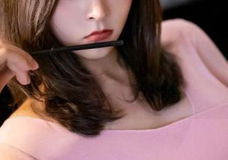 丽柜 – 团子的清纯图集：每张都让你觉得‘哦，这个我知道’