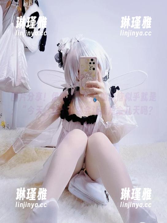 图片分享！伊喵君_Nya的烦恼似乎就是：“今天，这个套装会让我短命几天吗？”