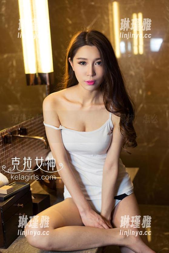 克拉女神-王睿 克拉女神 - 在王睿的图库里找网袜,怎么就这么舒服呢