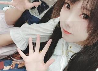 名赖弥七的私拍合集，少女的种种样子你一定没见过。