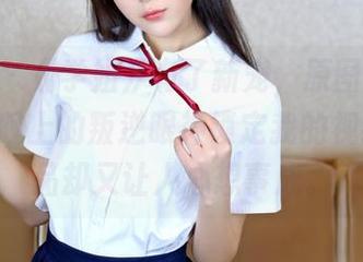 嗲囡囡 – 《学姐》有了新宠，原图里PaPa妈咪晚上的叛逆眼神锁定我的视线，作品却又让人心想事成。