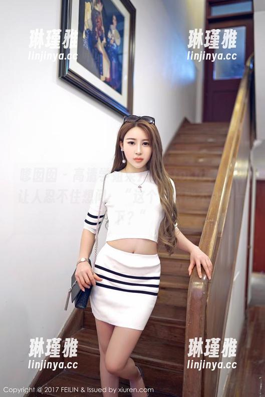 嗲囡囡-果儿Victoria 嗲囡囡 - 高清学姐果儿Victoria,作品让人忍不住想问:“这个电话能不能录一下?”