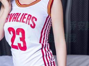 头条女神 – 超有趣的分享：乔安教你如何在蕾丝中找到自我