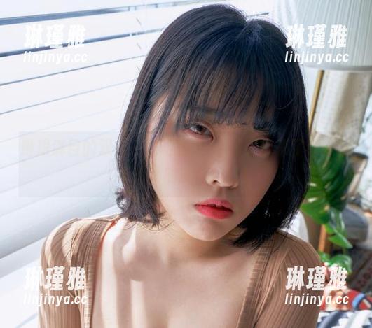 琳琅满目的双人，宋哈娜(송하나)又带来了让人目不转睛的最新照片！