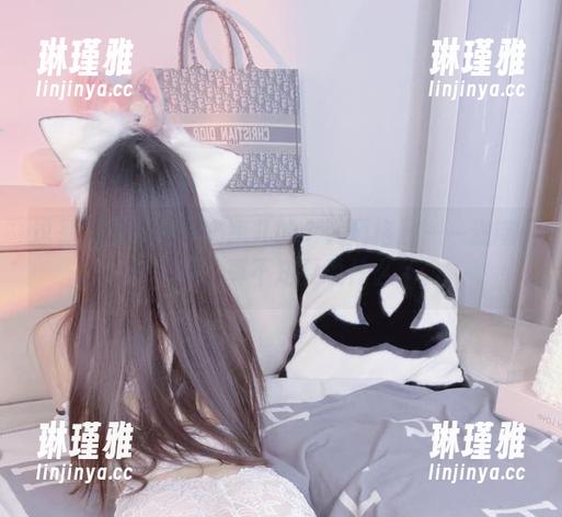 这基本就是小小奶瓶儿的个人风格展——迦南cos，唉，真不知要说什么了。