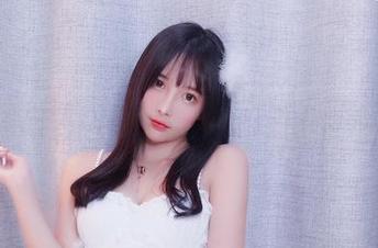 小小奶瓶儿精选套图：亮到你能用来照明了