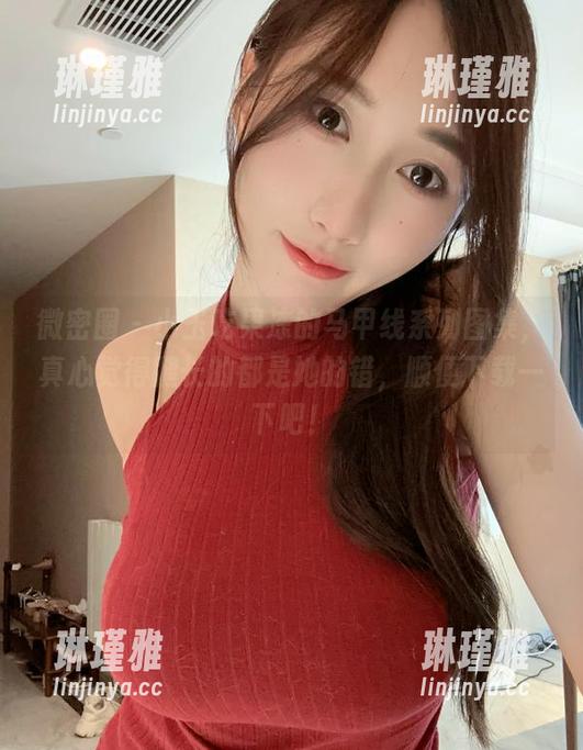 小玉吃果冻 微密圈 - 小玉吃果冻的马甲线系列图集,真心觉得腿长的都是她的错,顺便下载一下吧!