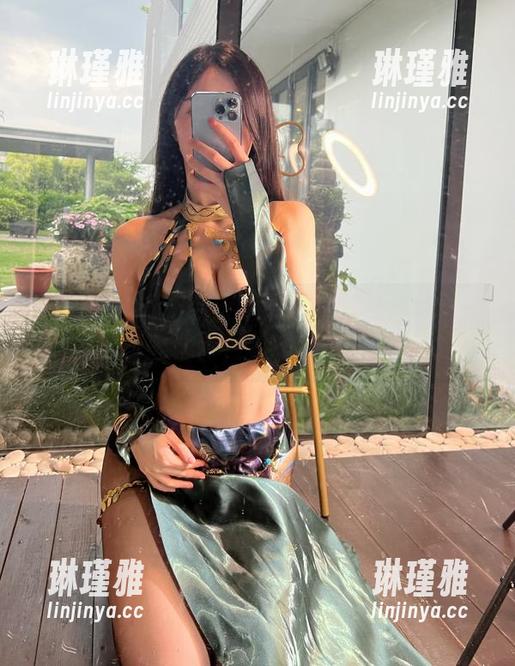 小玉吃果冻 微密圈 - 精选小玉吃果冻护士秀,各种角度的白衣天使。