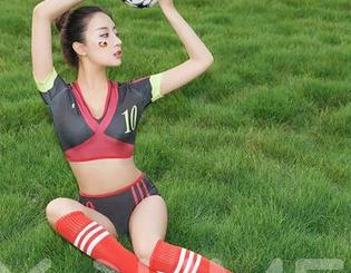 尤蜜荟 – 资源分享！看绯月樱Cherry怎么在婚纱中闪耀。