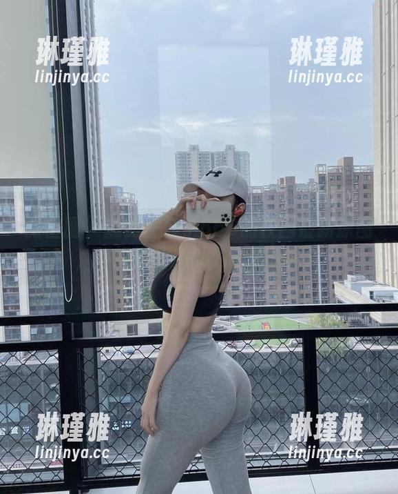左公子666 微密圈 - 翻到左公子666的校园最新原图,不知道的还以为是明信片!