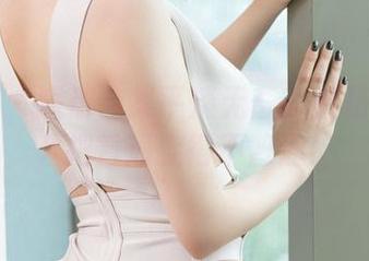推女神 – 短裤合集平淡无奇？看杨上萱怎么把普通变得不普通！