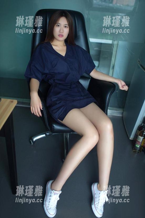 推女郎-杨伊 推女郎 - 杨伊的天使美图合集,看完只想说,梦里也得有这样的人。