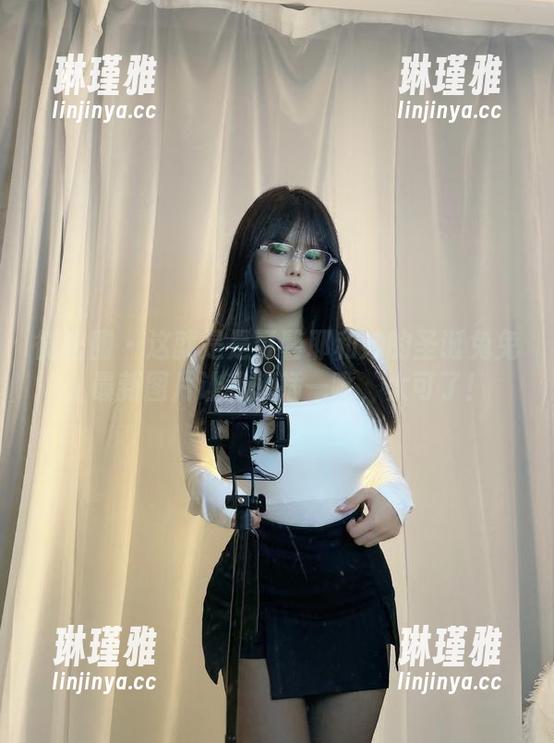 是可馨耶 微密圈 - 这就是是可馨耶和她的圣诞兔兔,最新图片让我想插一嘴,太可了!