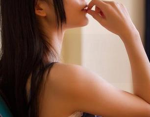 果团网 – 免费下载莫雅淇的剧情，期待会有啥‘槽点’等着你哦。
