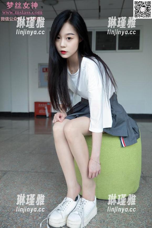 梦丝女神 - 小别致：花月舞带你玩转天使私拍资源！