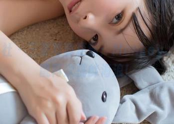 波萝社 – 三亚写真更新：Monkey_小潘鼠再次挑衅海浪！