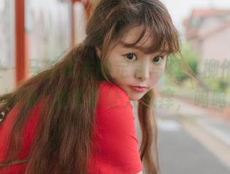 波萝社 – 马尔代夫的定制写真，柳侑绮Sevenbaby越看越让人心痒，呜呜呜！