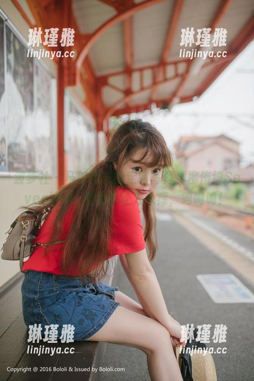波萝社-柳侑绮Sevenbaby 波萝社 - 马尔代夫的定制写真,柳侑绮Sevenbaby越看越让人心痒,呜呜呜!