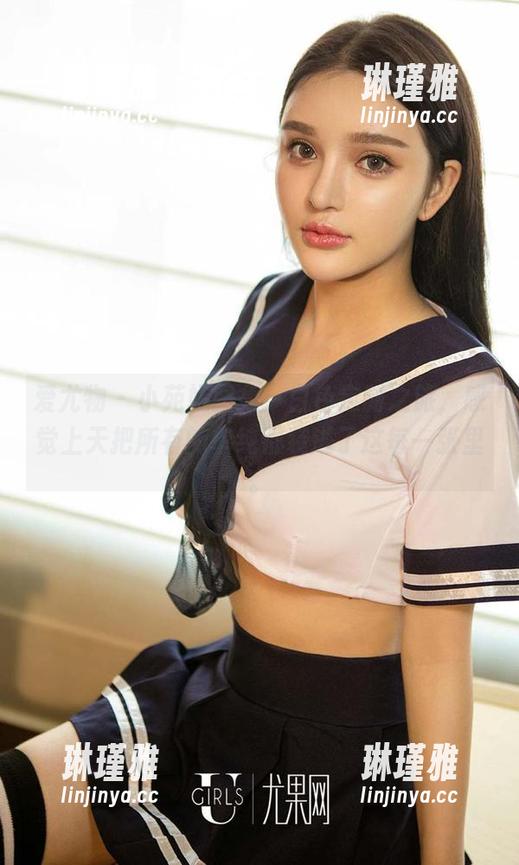爱尤物 - 小苑嫣图集：白色定制之旅，感觉上天把所有的单纯都装进了这每一张里。