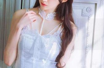 秘书王羽杉的写真，从未见过这么会撩的小姑娘。