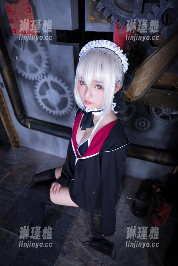 神楽坂真冬的美足COS能否征服你的眼球？