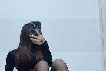 微密圈 – 这组最新图片，禅雨儿Lynne的眼镜让人神往，怎么觉得脑袋有点空？